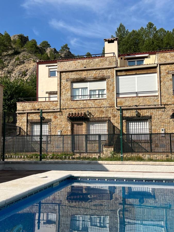 شقة Duplex Rio Madera سيغورا دي لا سييرا المظهر الخارجي الصورة