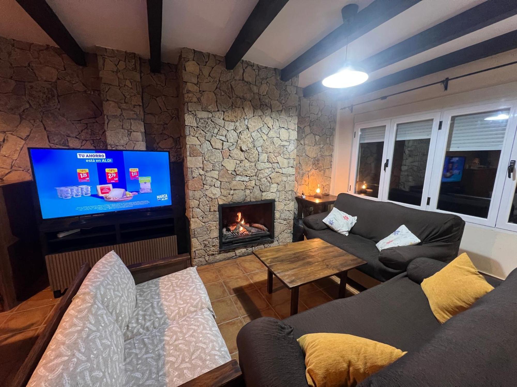 شقة Duplex Rio Madera سيغورا دي لا سييرا المظهر الخارجي الصورة